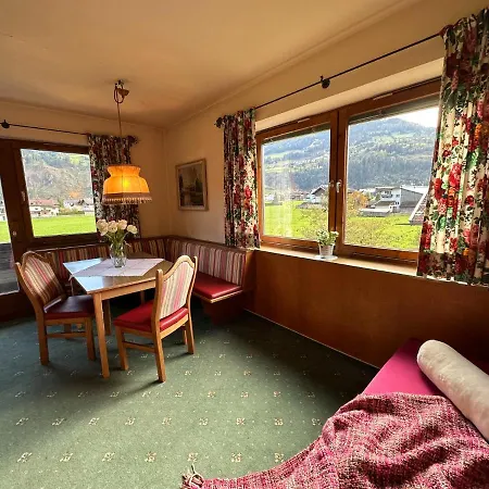 アパート Appartementhaus Zillertal Arena *